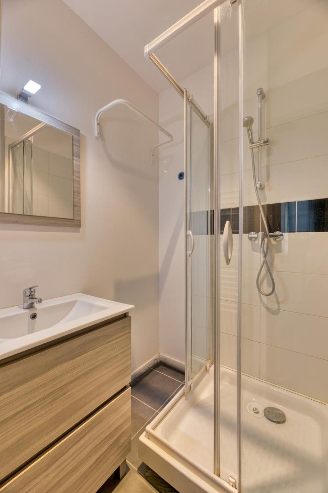 Le Thibaut Studio Renove Au Coeur De Rouen Luaran gambar